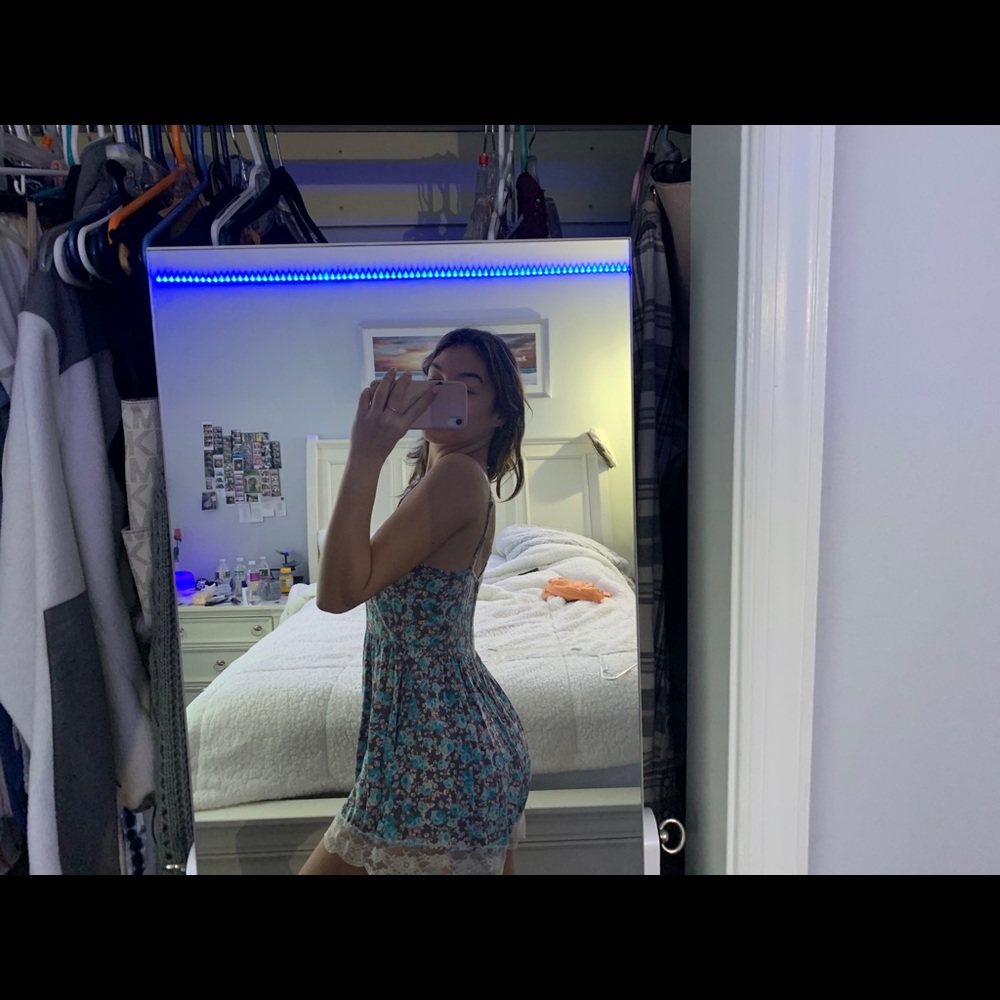 Romper - Picture 7 of 7